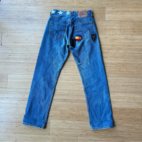 ICONS Objects of Devotion x LEVI'S Vintage 501 Jeans Size 28 Distressed Patches - Picture 2 of 13
